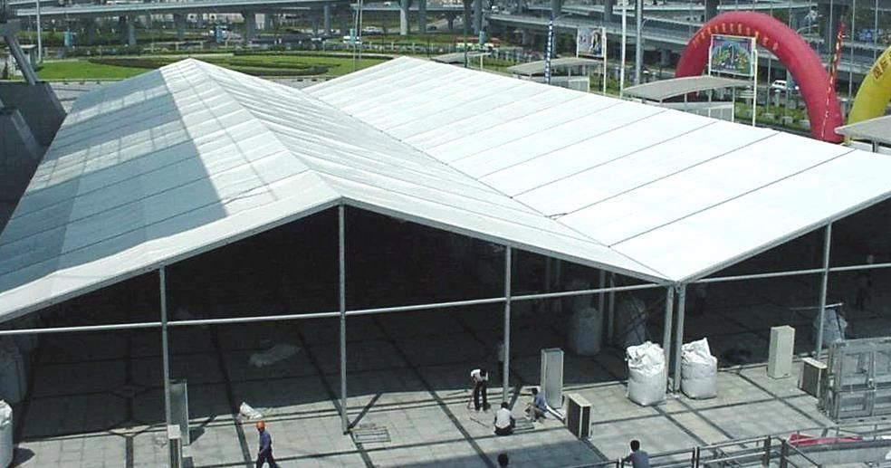 鋁合金篷房和鋼鐵篷房的區(qū)別是什么？