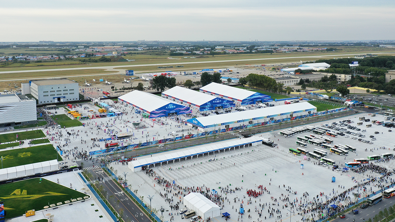 以篷房之固 擎起藍天盛會｜高山篷房助力長春航空展封面